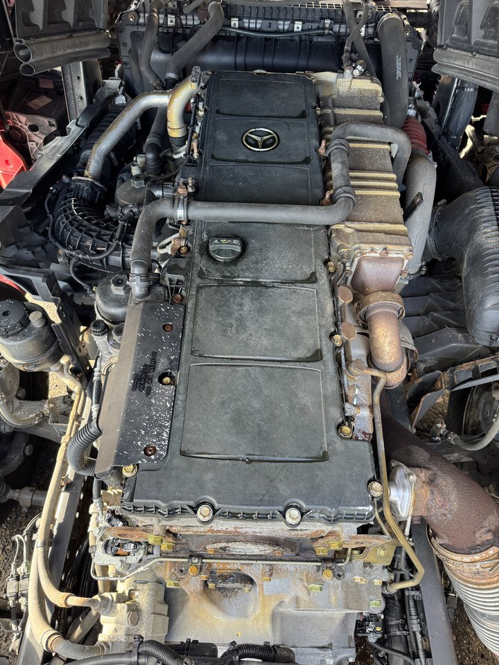 Mercedes Actros MP 4 - Engine: picture 2 Mercedes Actros MP 4 - Engine: picture 2