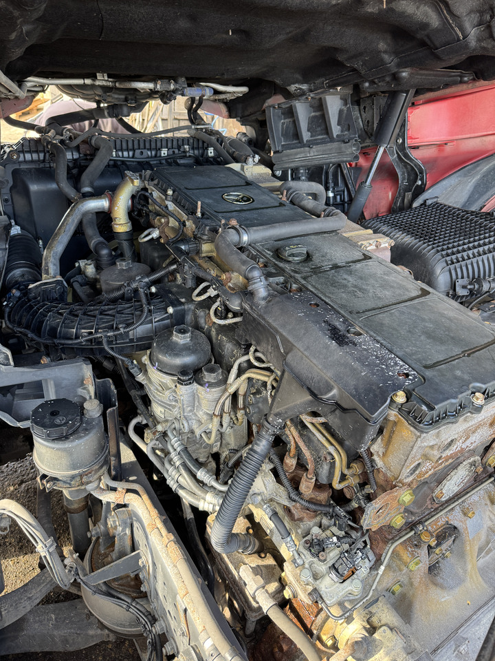 Mercedes Actros MP 4 - Engine: picture 1 Mercedes Actros MP 4 - Engine: picture 1