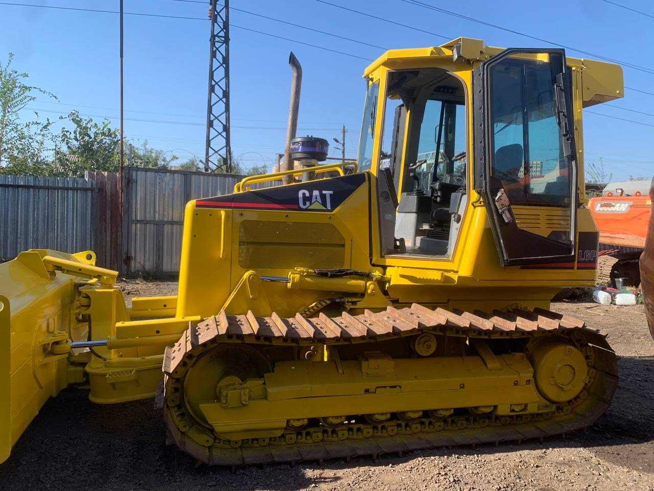 CATERPILLAR D5G - Bulldozer: picture 5 CATERPILLAR D5G - Bulldozer: picture 5