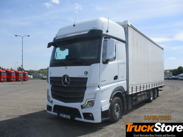 Mercedes-Benz Actros 2548 - Curtain side truck: picture 1 Mercedes-Benz Actros 2548 - Curtain side truck: picture 1