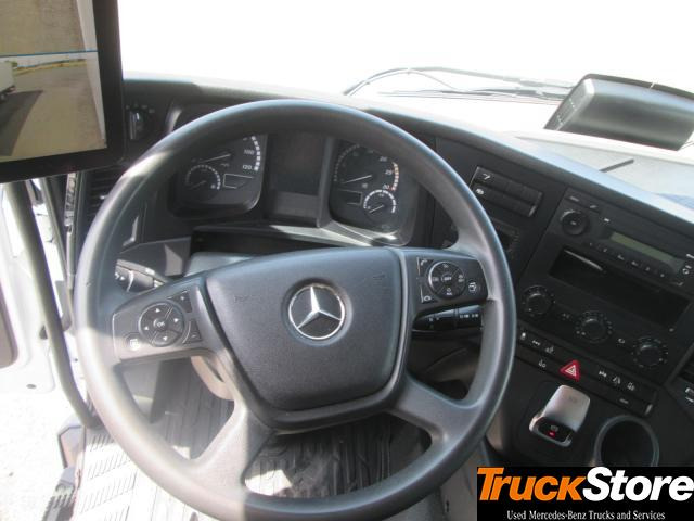 Refrigerator truck Mercedes-Benz Antos 2530 L: picture 8