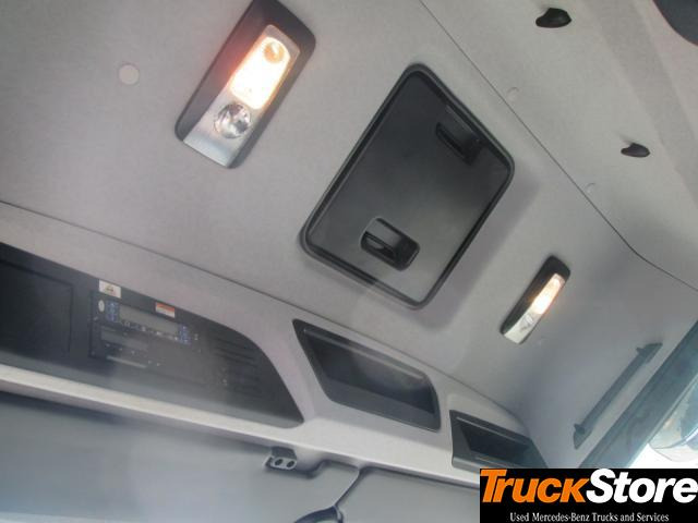 Refrigerator truck Mercedes-Benz Antos 2530 L: picture 6