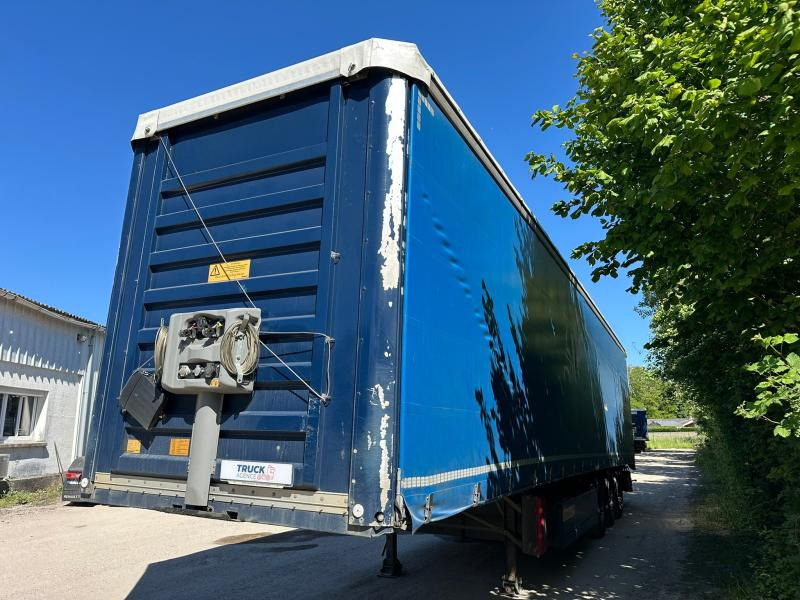Fruehauf - Curtainsider semi-trailer: picture 4 Fruehauf - Curtainsider semi-trailer: picture 4