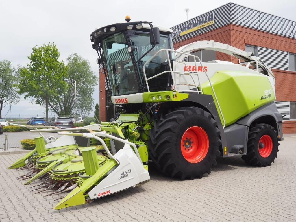 Claas Jaguar 850 + Orbis 450 - Forage harvester: picture 5 Claas Jaguar 850 + Orbis 450 - Forage harvester: picture 5