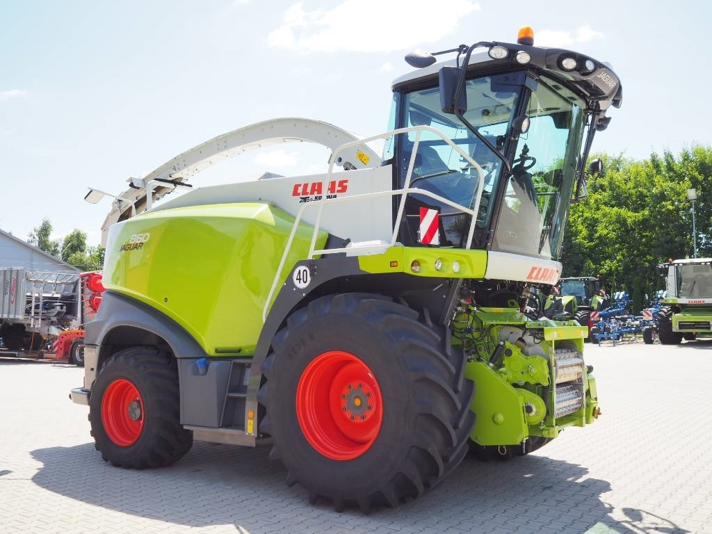 Claas Jaguar 860 4WD - Forage harvester: picture 4 Claas Jaguar 860 4WD - Forage harvester: picture 4