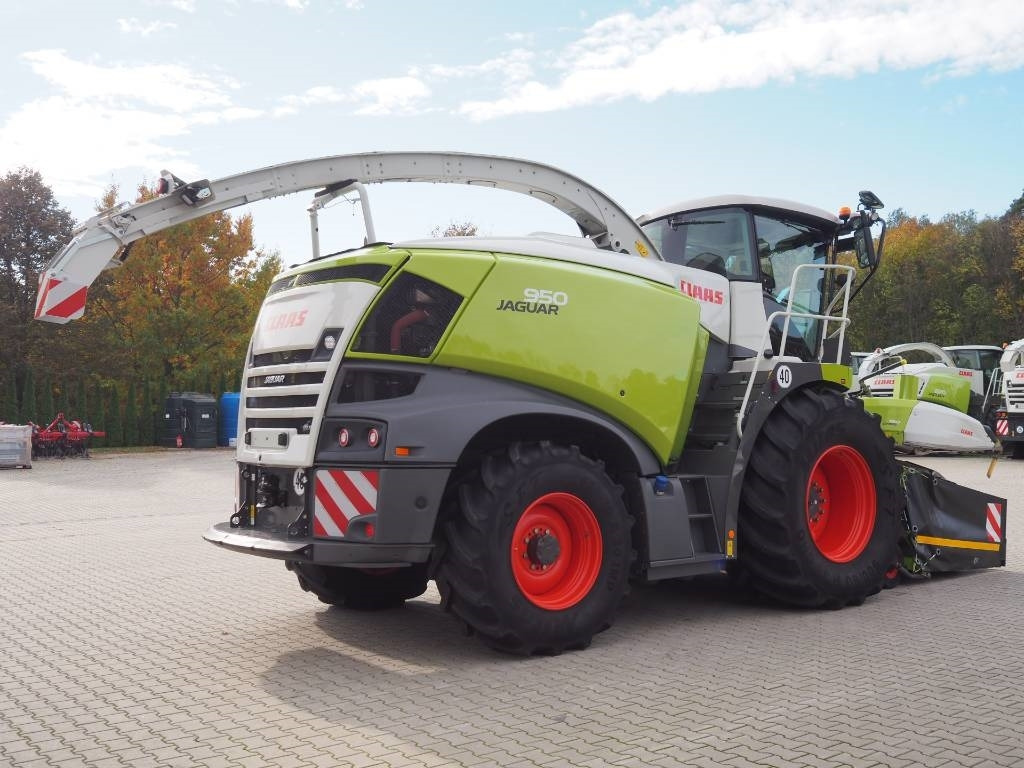Claas Jaguar 950 4x4 + Orbis 750  - Forage harvester: picture 3 Claas Jaguar 950 4x4 + Orbis 750  - Forage harvester: picture 3