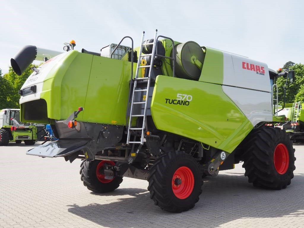 Claas Tucano 570 - Combine harvester: picture 3 Claas Tucano 570 - Combine harvester: picture 3