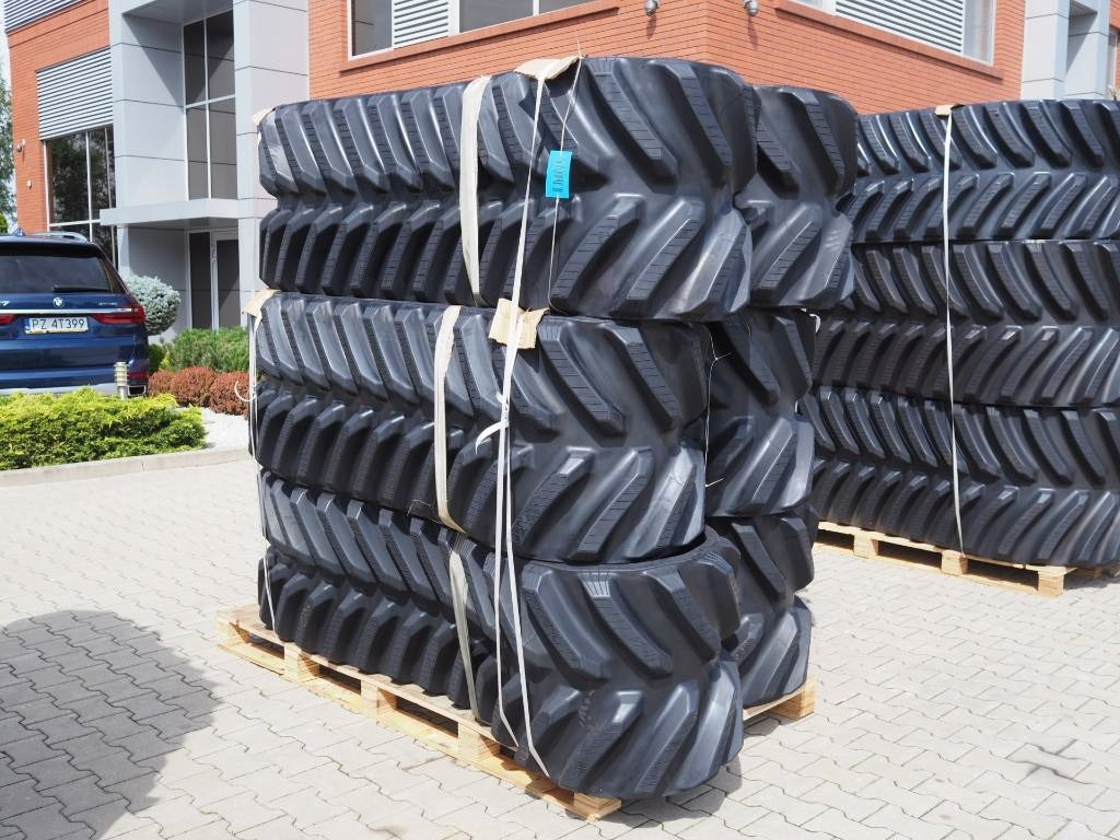 New Track for Agricultural machinery John Deere 9RT / 9T / Rubber belt / track / 30" / 762mm: picture 8 New Track for Agricultural machinery John Deere 9RT / 9T / Rubber belt / track / 30" / 762mm: picture 8