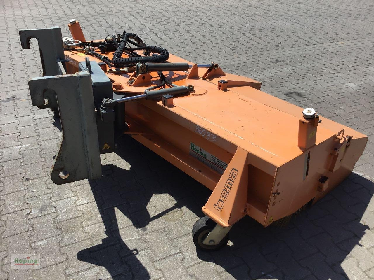 Bema 30 Dual - Broom: picture 4 Bema 30 Dual - Broom: picture 4