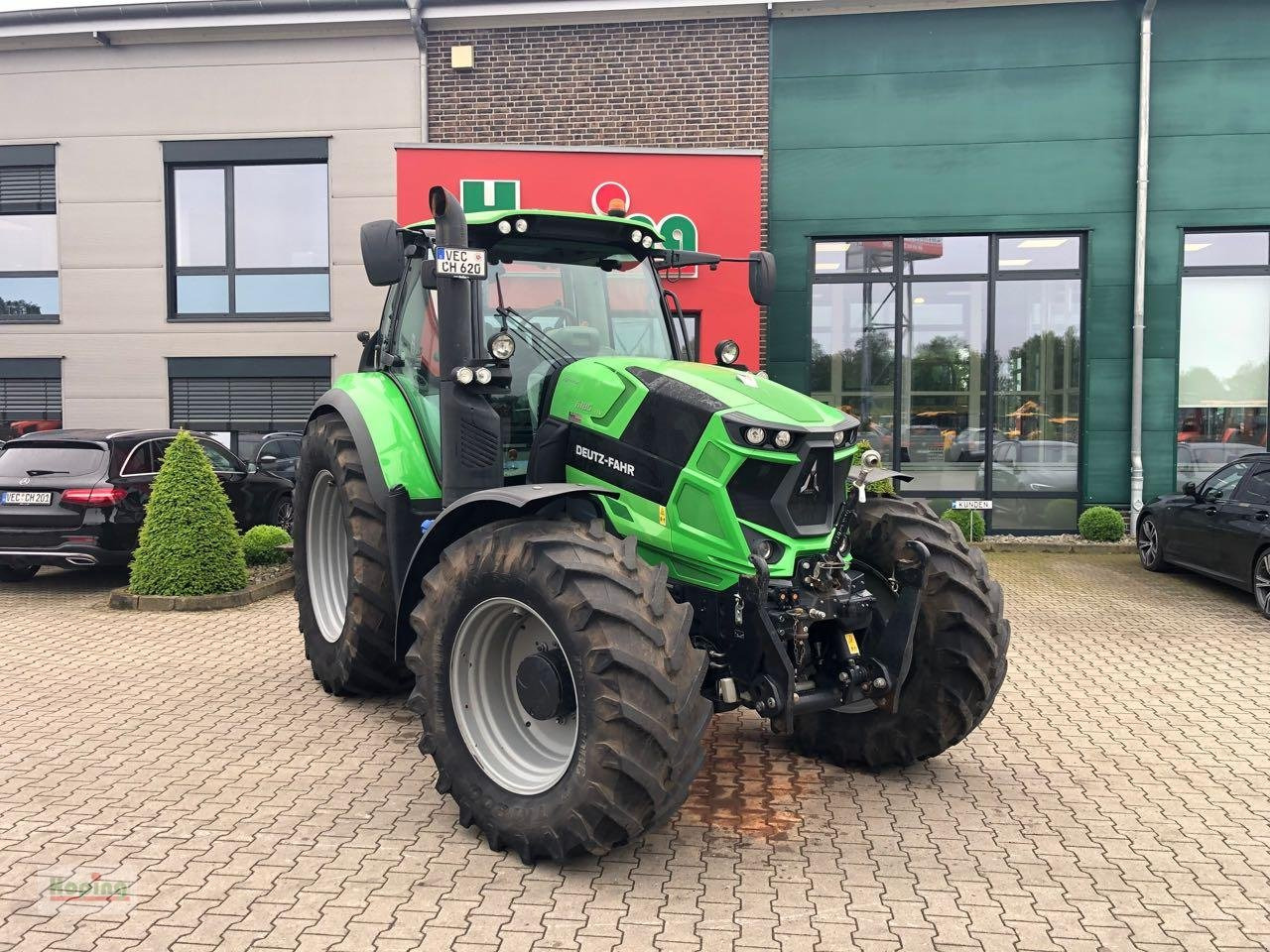Deutz-Fahr 6185 TTV - Farm tractor: picture 1 Deutz-Fahr 6185 TTV - Farm tractor: picture 1