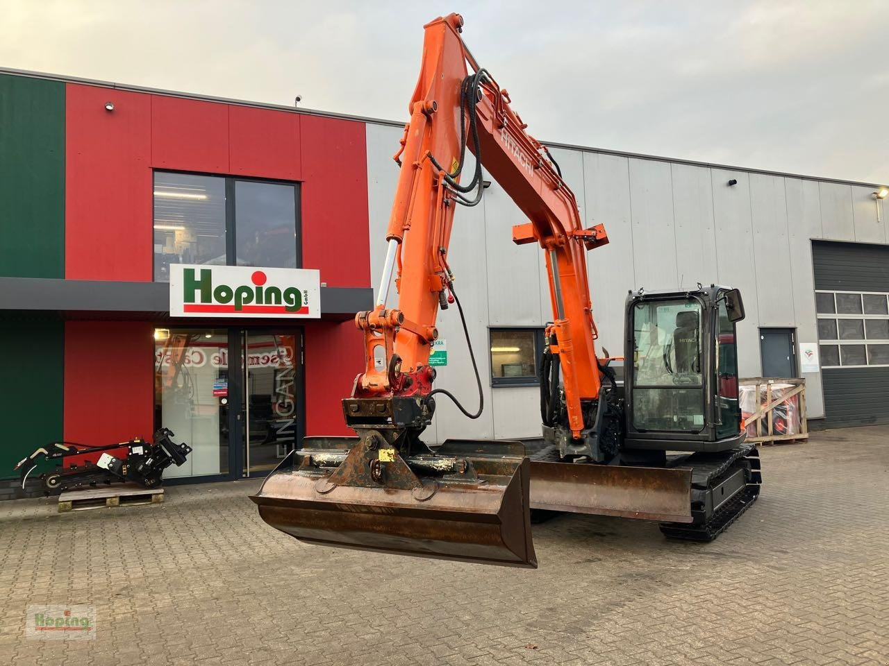 Hitachi Zaxis 85 - Crawler excavator: picture 1 Hitachi Zaxis 85 - Crawler excavator: picture 1