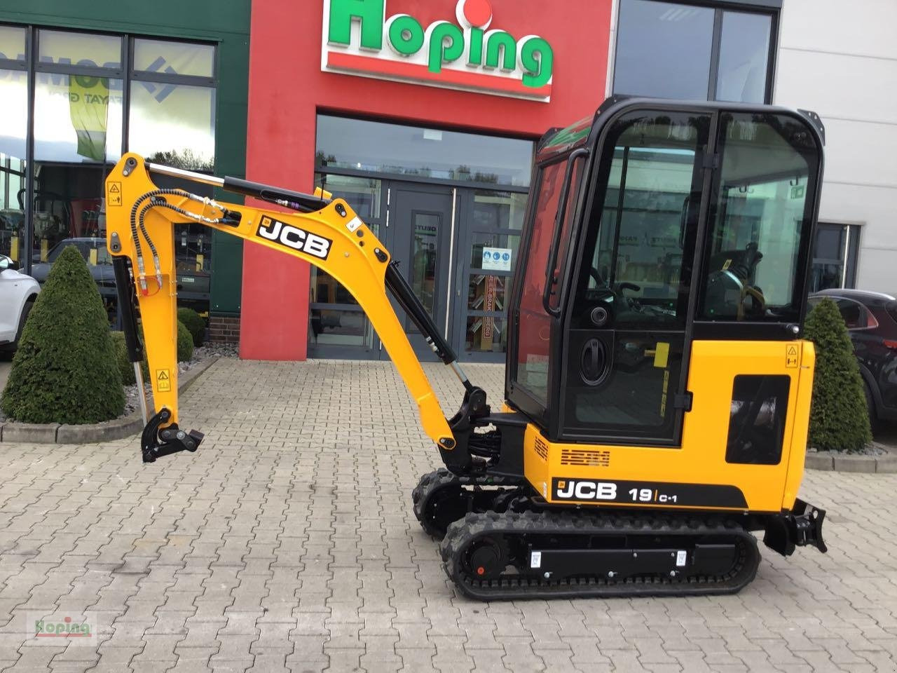 JCB 19C-1 - Mini excavator: picture 1 JCB 19C-1 - Mini excavator: picture 1