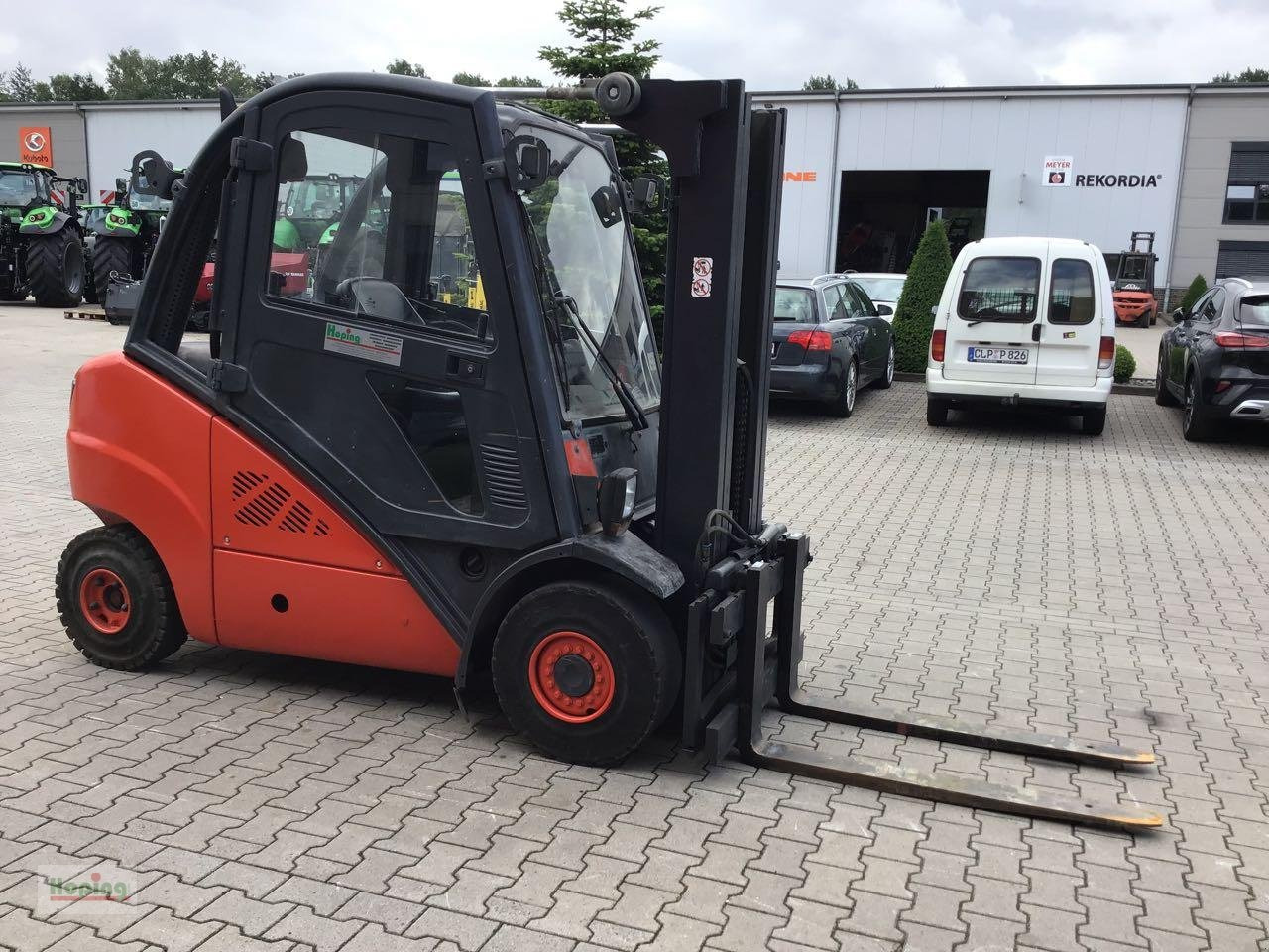 Linde H35D-01 - Diesel forklift: picture 3 Linde H35D-01 - Diesel forklift: picture 3