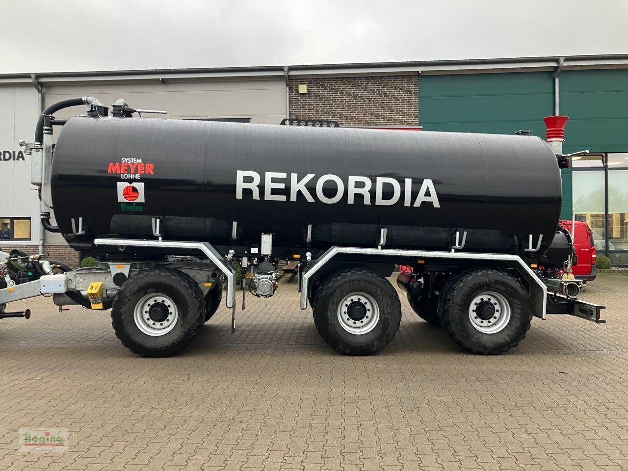 Meyer-Lohne Cargo 25.000 Liter - Slurry tanker: picture 2 Meyer-Lohne Cargo 25.000 Liter - Slurry tanker: picture 2
