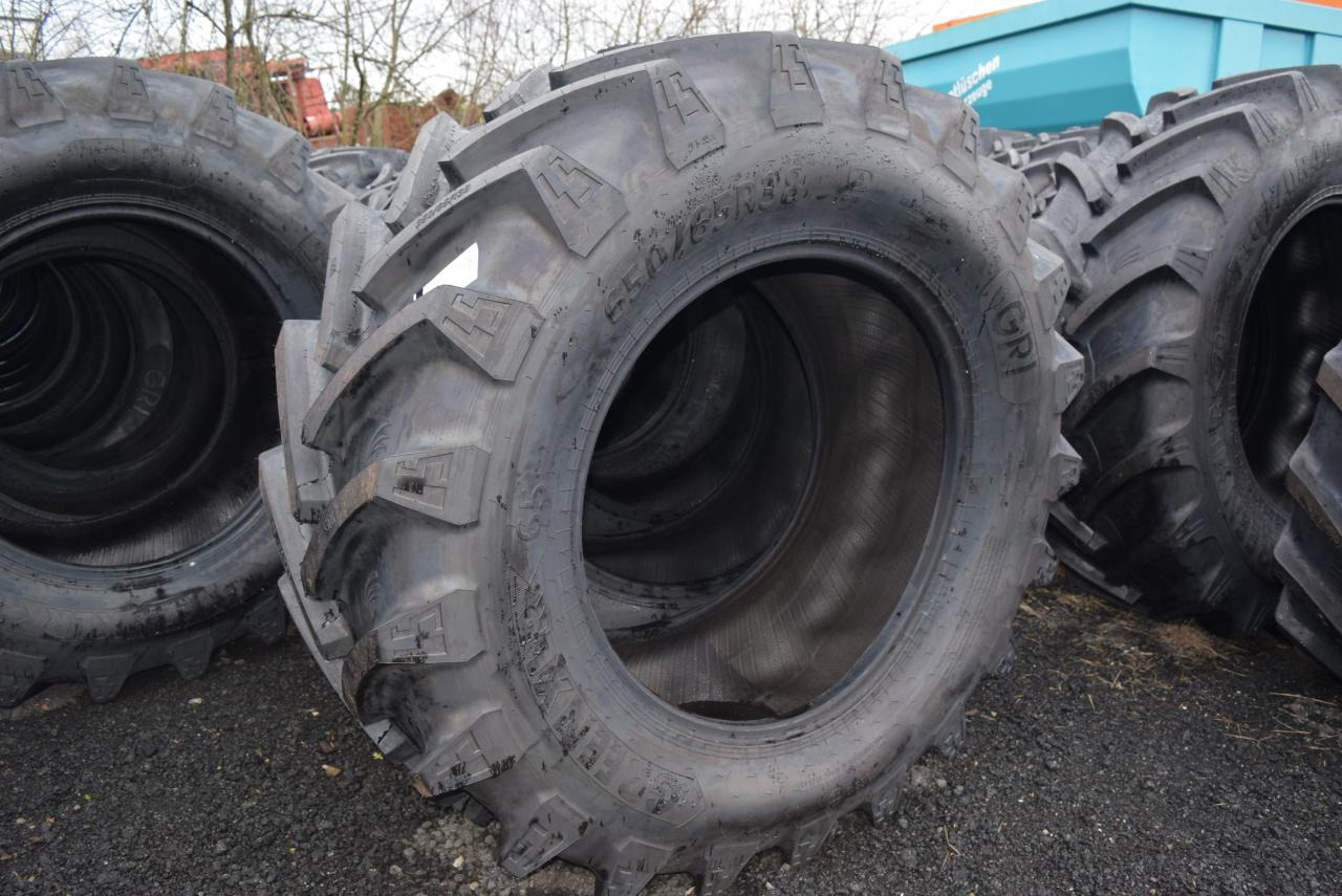 650/65R38 *GRI* - Tire: picture 3 650/65R38 *GRI* - Tire: picture 3