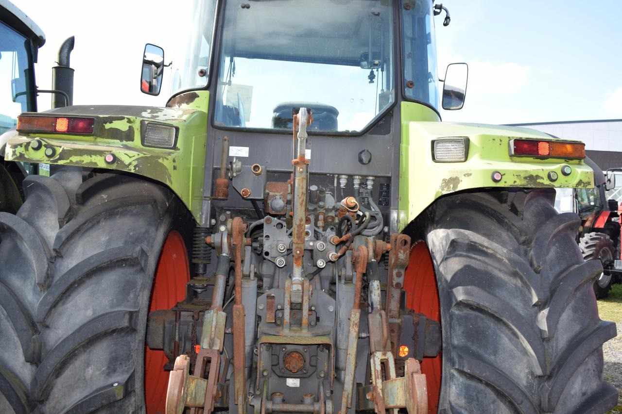 CLAAS Ares 697 ATZ - Farm tractor: picture 5 CLAAS Ares 697 ATZ - Farm tractor: picture 5