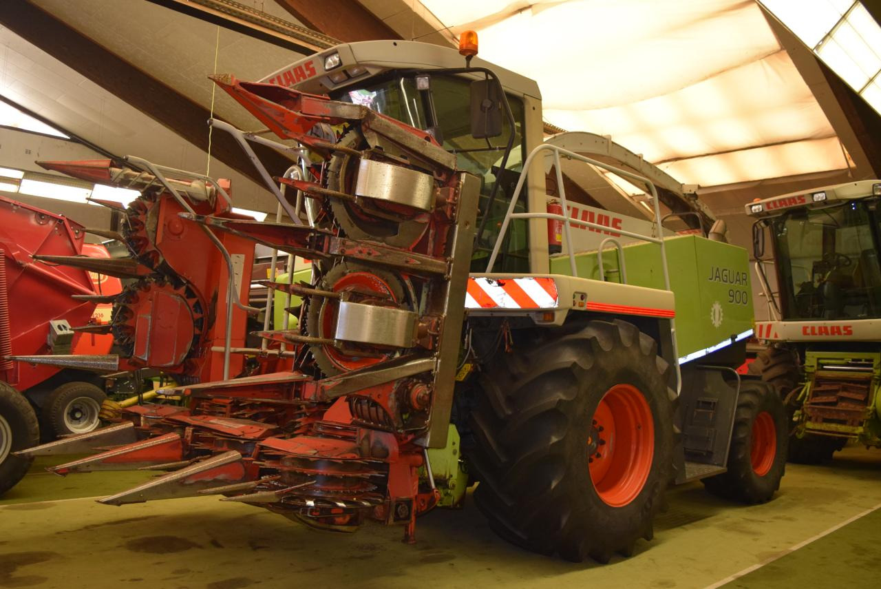 CLAAS Jaguar 900 - Forage harvester: picture 3 CLAAS Jaguar 900 - Forage harvester: picture 3