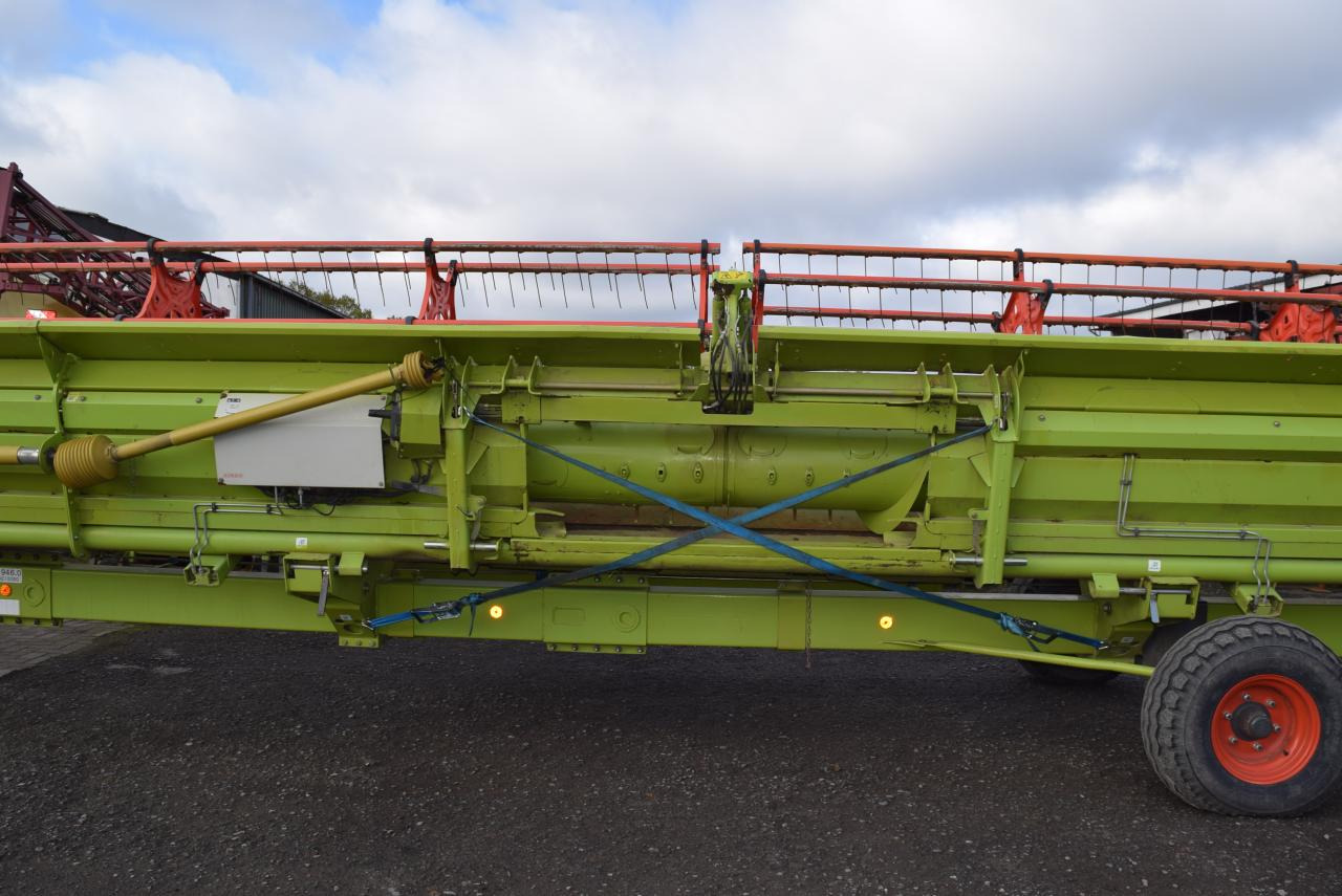 CLAAS V 1230 Vario *Schneidwerk* - Combine header: picture 5 CLAAS V 1230 Vario *Schneidwerk* - Combine header: picture 5