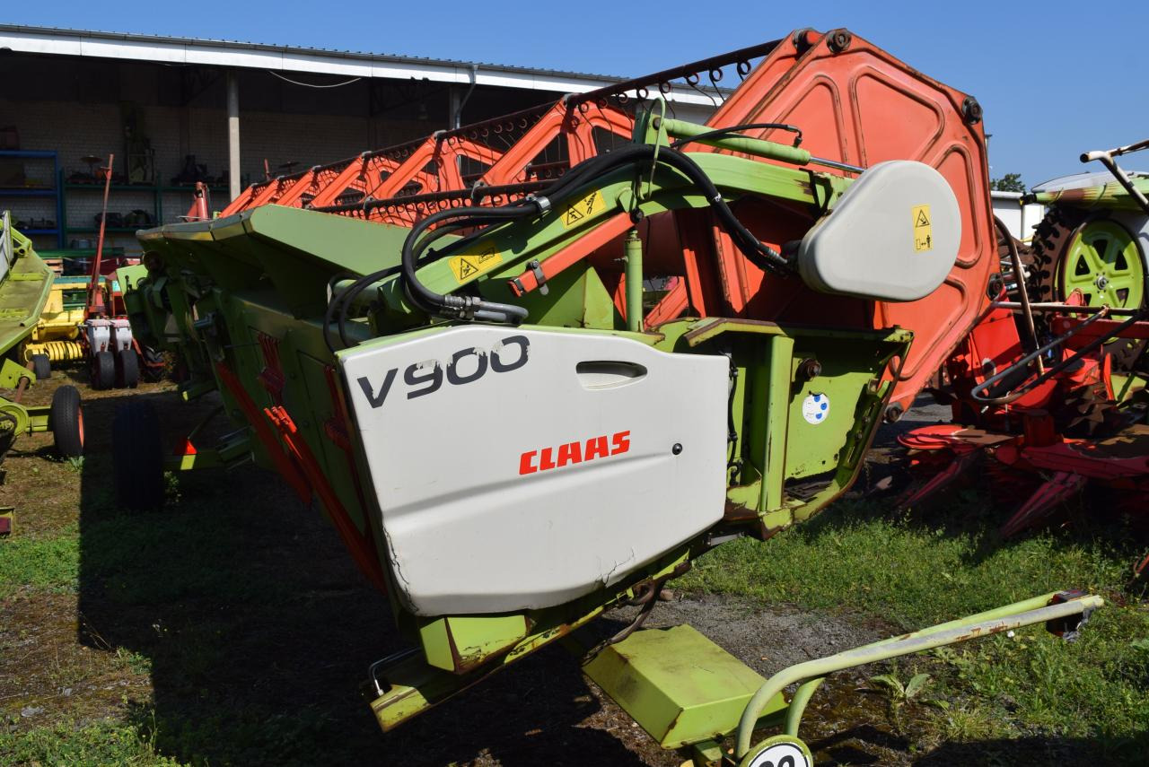 CLAAS V900 *Schneidwerk* - Combine header: picture 1 CLAAS V900 *Schneidwerk* - Combine header: picture 1