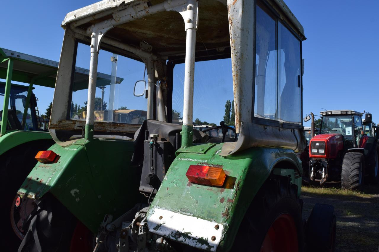 Deutz-Fahr D4006 - Farm tractor: picture 4 Deutz-Fahr D4006 - Farm tractor: picture 4
