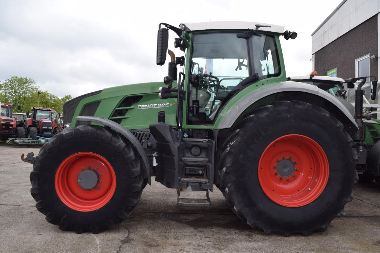 Fendt 826 Vario SCR ProfiPlus - Farm tractor: picture 3 Fendt 826 Vario SCR ProfiPlus - Farm tractor: picture 3