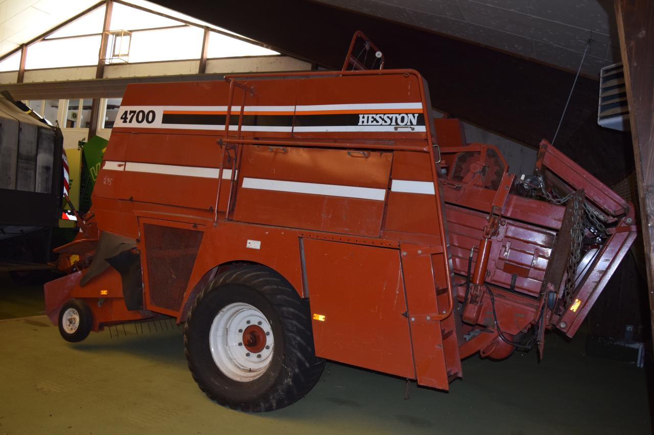 Fiat Hesston 4700 - Square baler: picture 4 Fiat Hesston 4700 - Square baler: picture 4