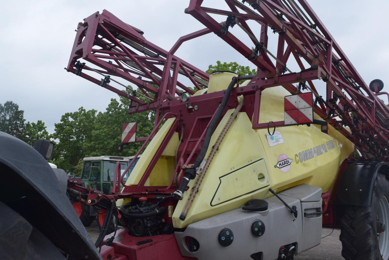 Hardi Commander 6600 i - Trailed sprayer: picture 5 Hardi Commander 6600 i - Trailed sprayer: picture 5