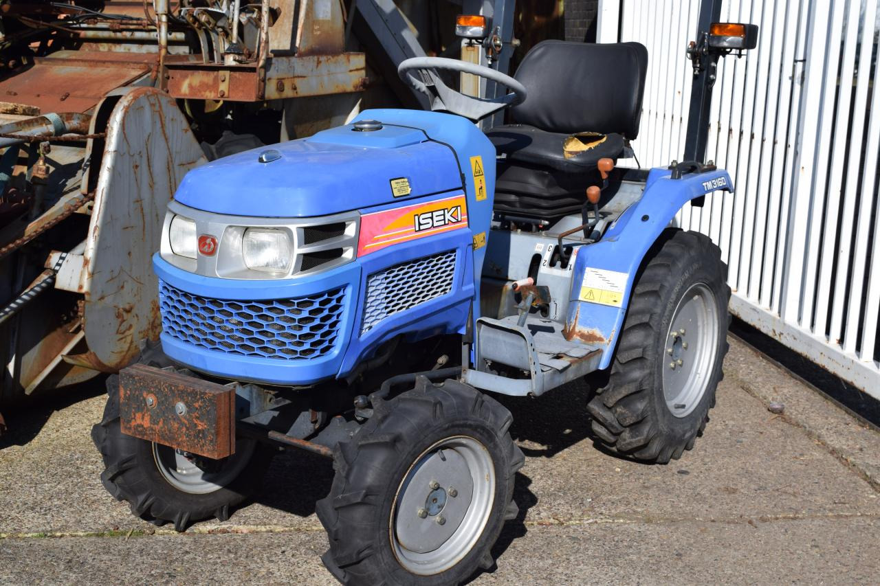 Iseki TM 3160 - Straddle tractor: picture 2 Iseki TM 3160 - Straddle tractor: picture 2