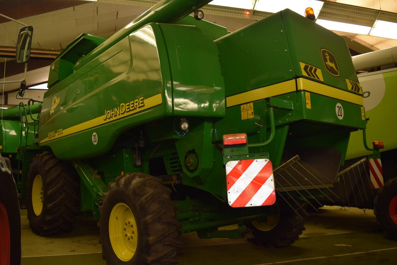 John Deere 9780 i CTS HM - Combine harvester: picture 5 John Deere 9780 i CTS HM - Combine harvester: picture 5