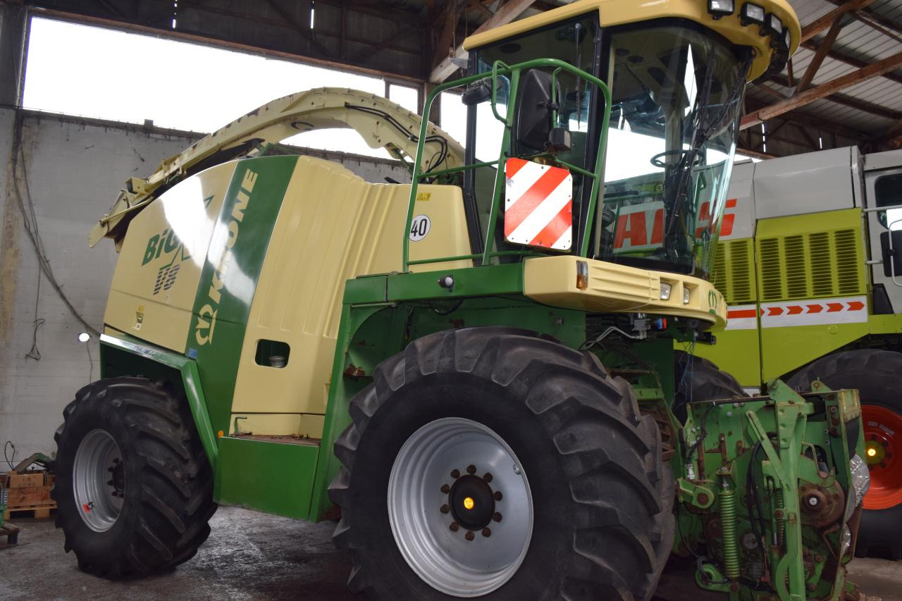 Krone Big X V8 - Forage harvester: picture 1 Krone Big X V8 - Forage harvester: picture 1