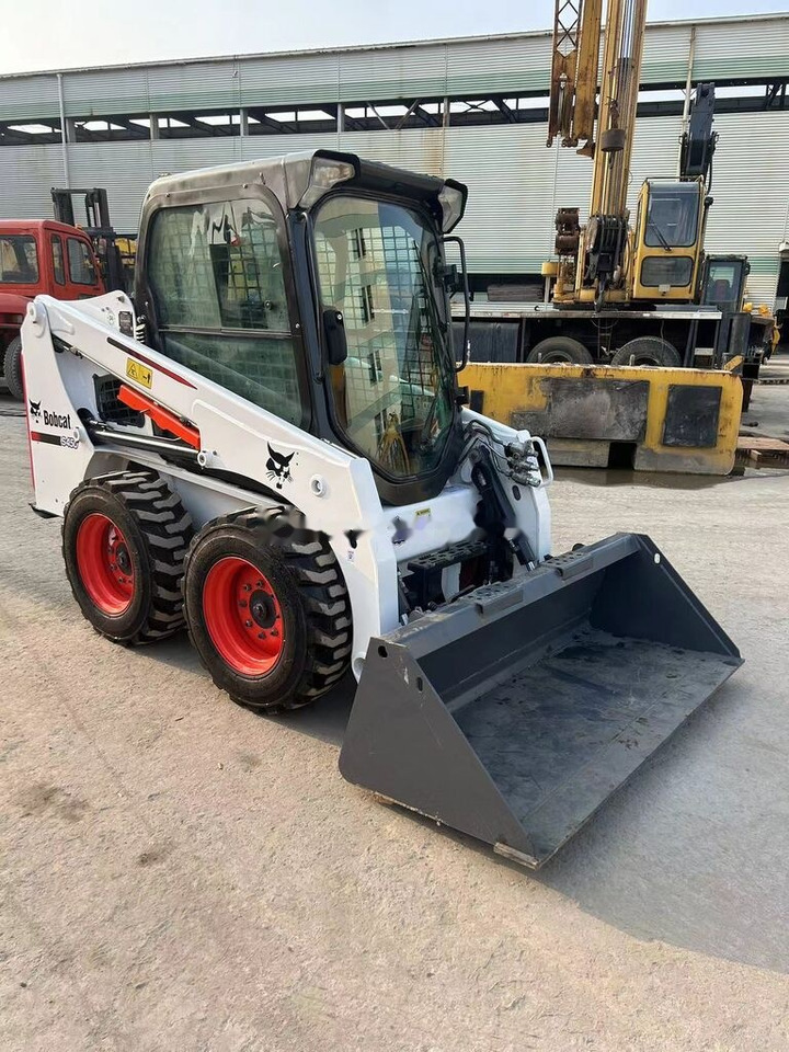 Bobcat S450 - Skid steer loader: picture 3 Bobcat S450 - Skid steer loader: picture 3