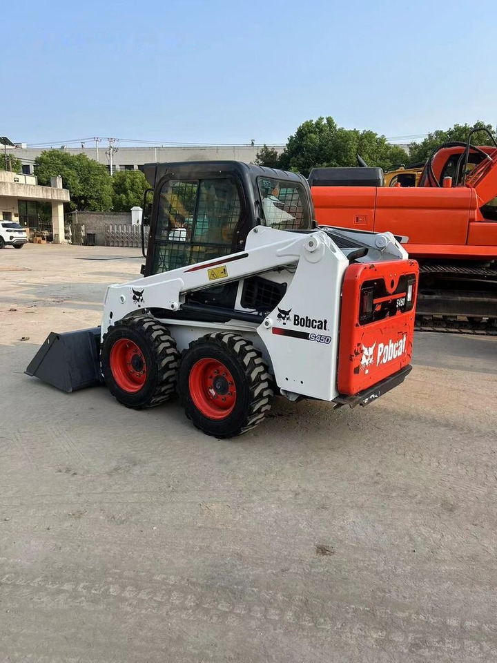 Bobcat S450 - Skid steer loader: picture 4 Bobcat S450 - Skid steer loader: picture 4