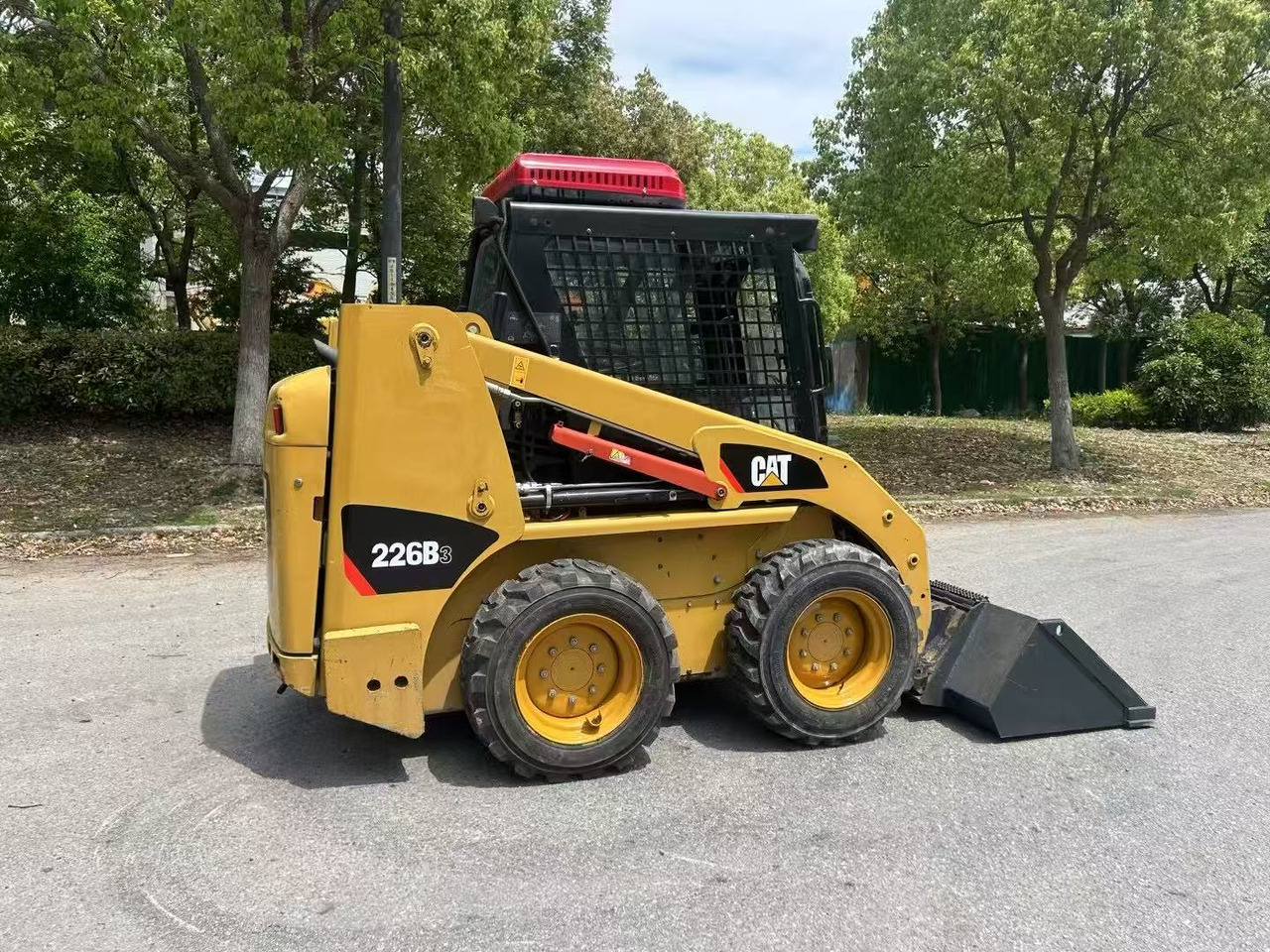 CATERPILLAR 226B-3 - Skid steer loader: picture 5 CATERPILLAR 226B-3 - Skid steer loader: picture 5