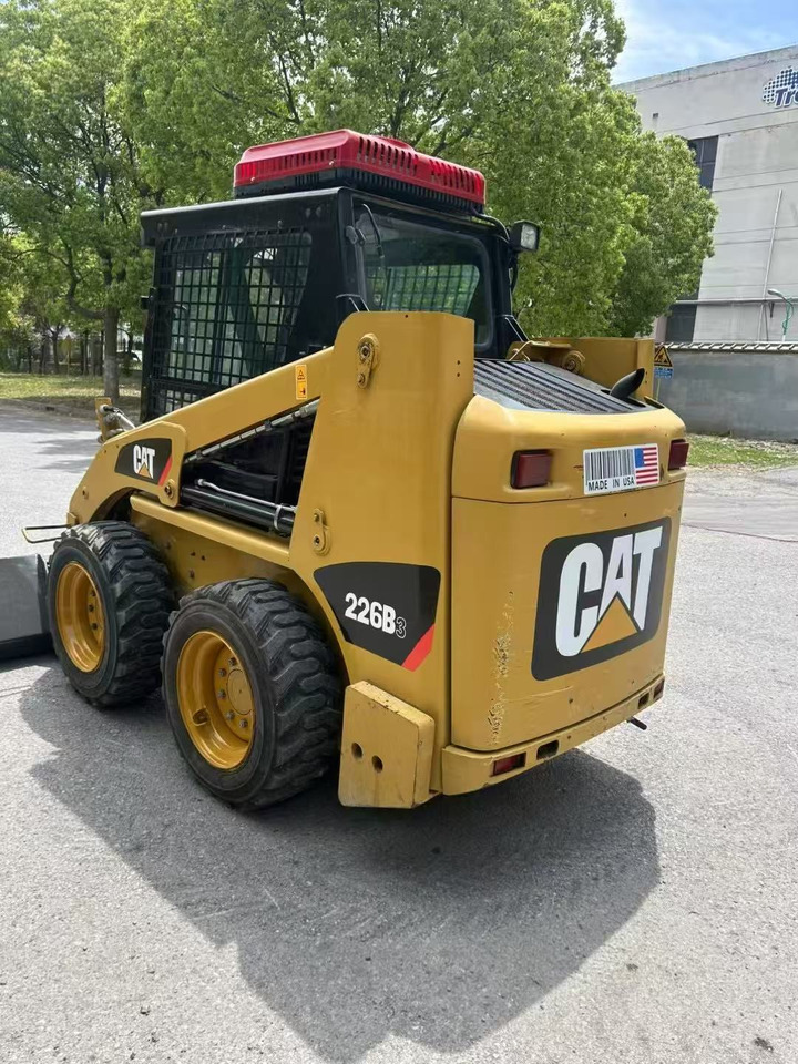 CATERPILLAR 226B-3 - Skid steer loader: picture 3 CATERPILLAR 226B-3 - Skid steer loader: picture 3