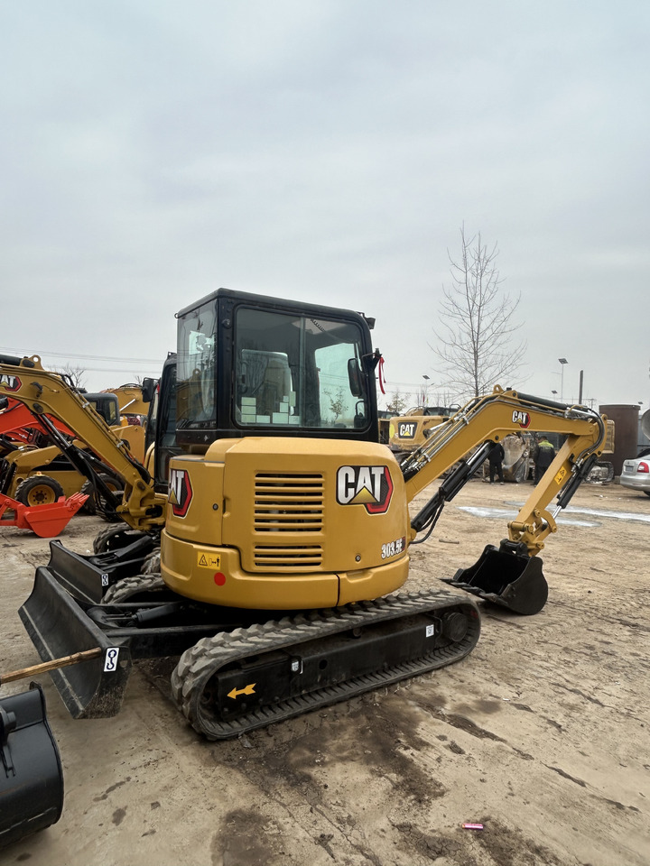 CATERPILLAR 303.5ECR - Mini excavator: picture 3 CATERPILLAR 303.5ECR - Mini excavator: picture 3