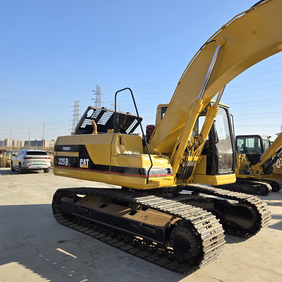 CATERPILLAR 325B - Crawler excavator: picture 4 CATERPILLAR 325B - Crawler excavator: picture 4