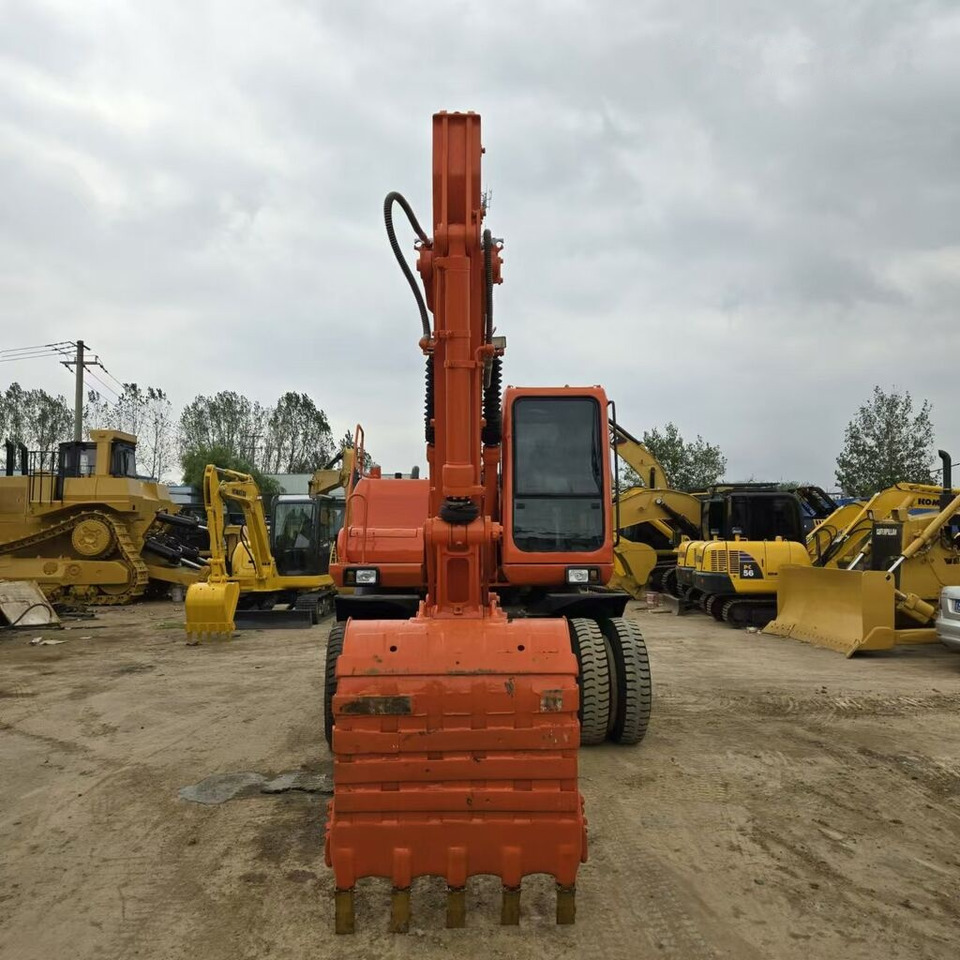 Wheel excavator Doosan DH150W: picture 7