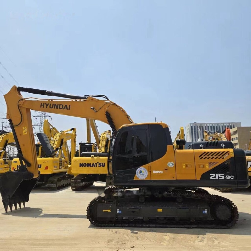 Hyundai R215-9C - Crawler excavator: picture 3 Hyundai R215-9C - Crawler excavator: picture 3