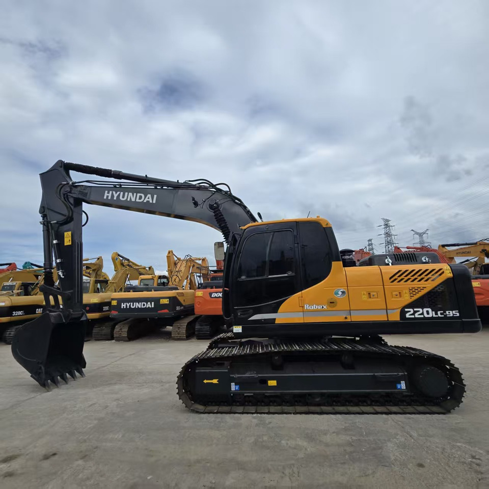Hyundai R220LC-9S - Crawler excavator: picture 1 Hyundai R220LC-9S - Crawler excavator: picture 1