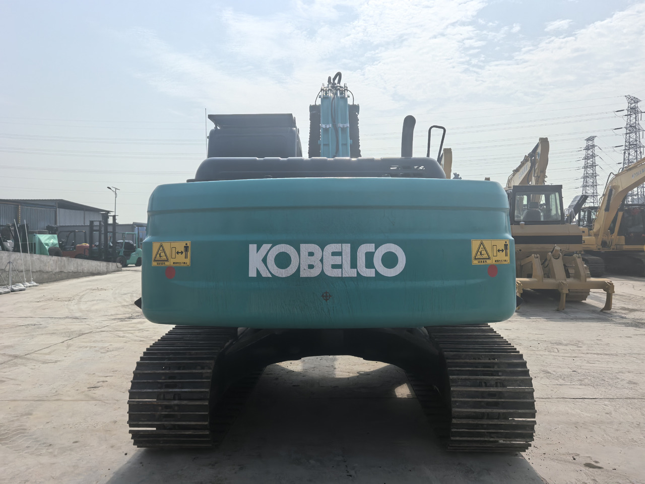 KOBELCO SK200 - Crawler excavator: picture 2 KOBELCO SK200 - Crawler excavator: picture 2