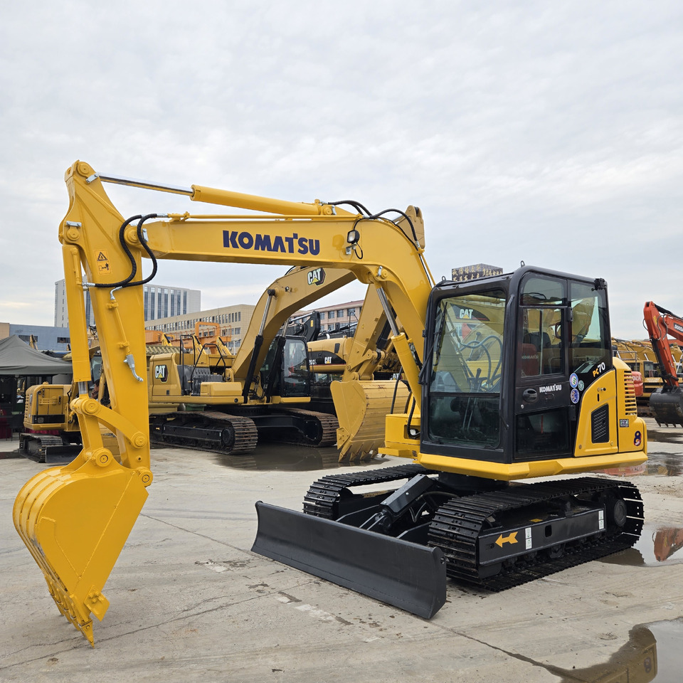 KOMATSU PC70-8 - Mini excavator: picture 5 KOMATSU PC70-8 - Mini excavator: picture 5