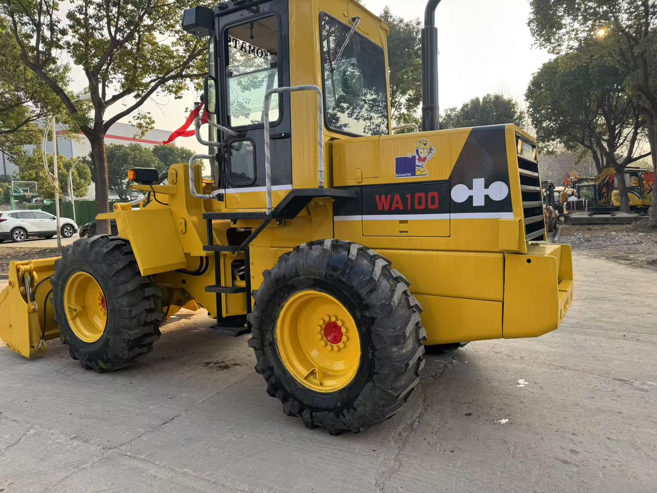KOMATSU WA100-1 - Wheel loader: picture 5 KOMATSU WA100-1 - Wheel loader: picture 5