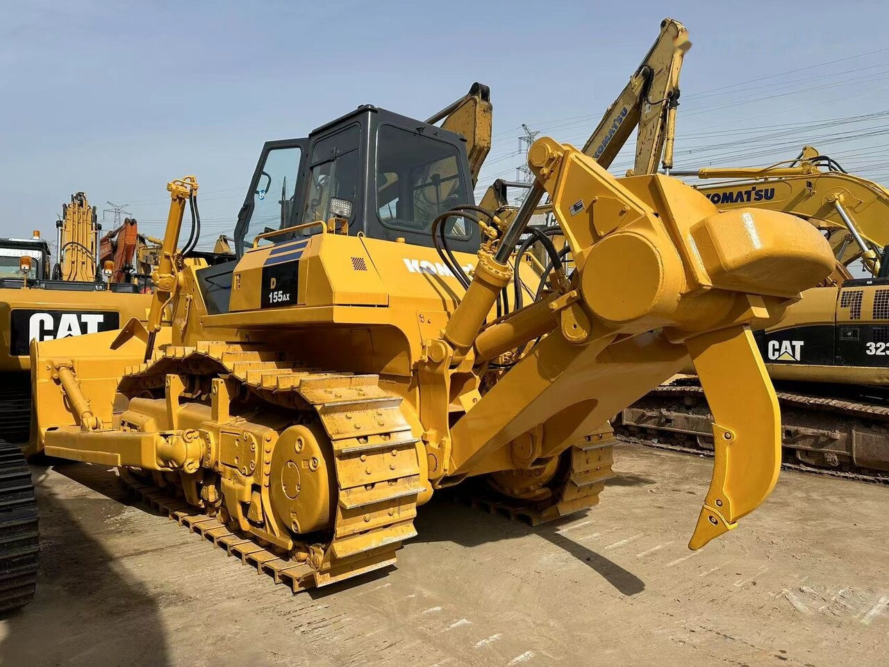 Komatsu D155A-5 - Bulldozer: picture 2 Komatsu D155A-5 - Bulldozer: picture 2