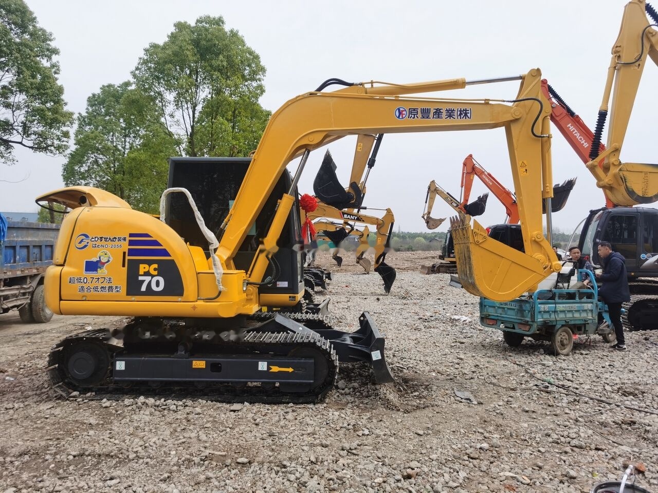Komatsu PC70-8 - Crawler excavator: picture 1 Komatsu PC70-8 - Crawler excavator: picture 1
