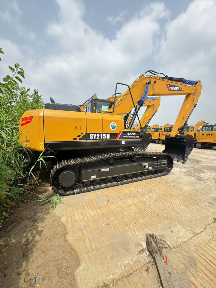 SANY SY215H - Crawler excavator: picture 1 SANY SY215H - Crawler excavator: picture 1