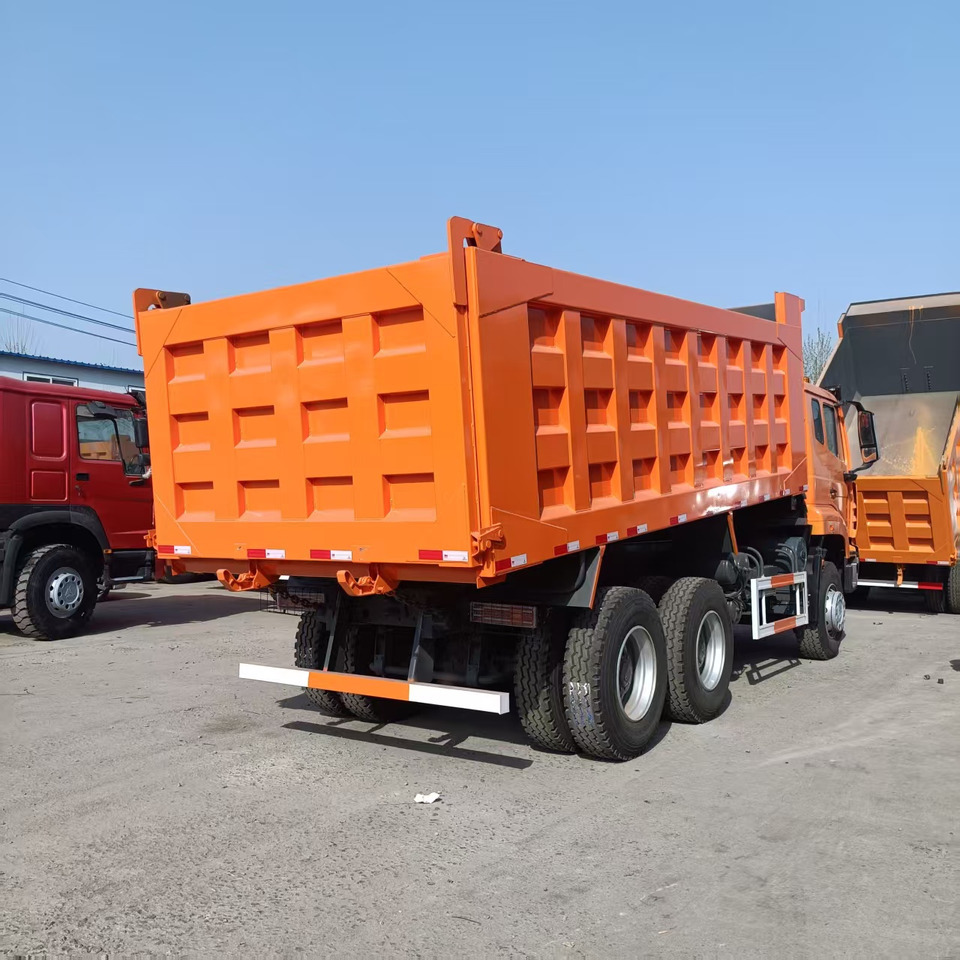 SINOTRUK HOHAN 6x4 - Tipper: picture 4 SINOTRUK HOHAN 6x4 - Tipper: picture 4