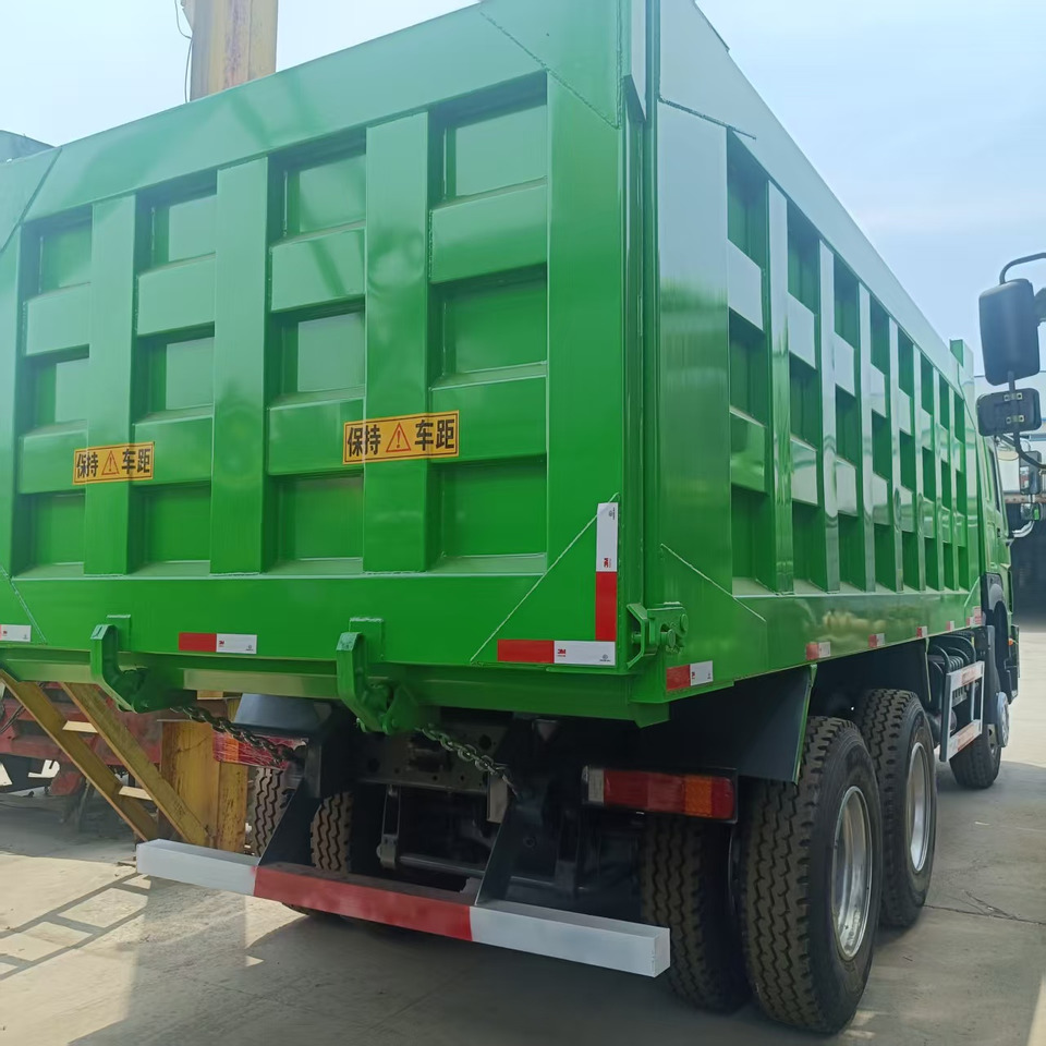 SINOTRUK HOWO 6x4 - Tipper: picture 5 SINOTRUK HOWO 6x4 - Tipper: picture 5