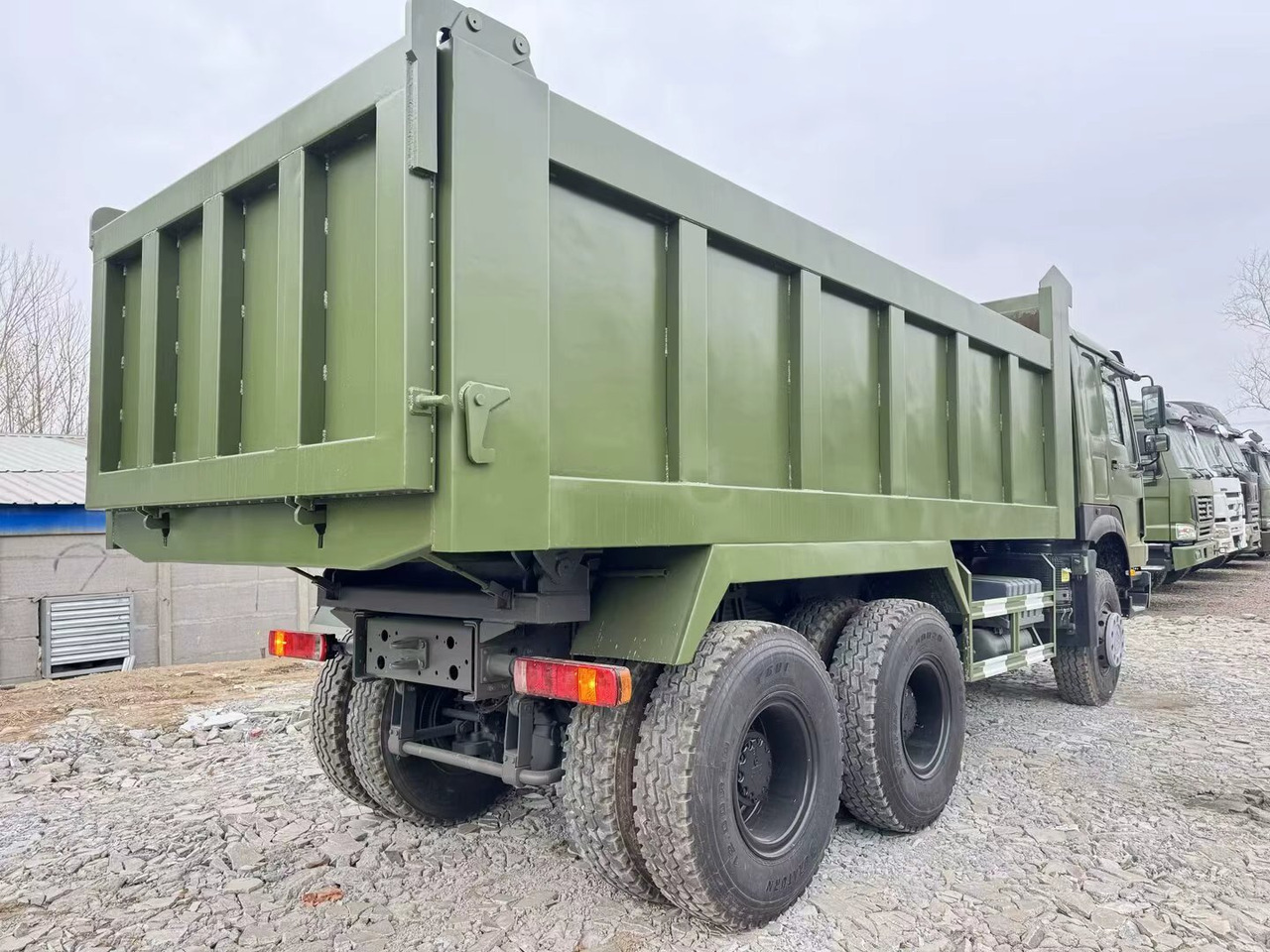 SINOTRUK HOWO - Tipper: picture 5 SINOTRUK HOWO - Tipper: picture 5