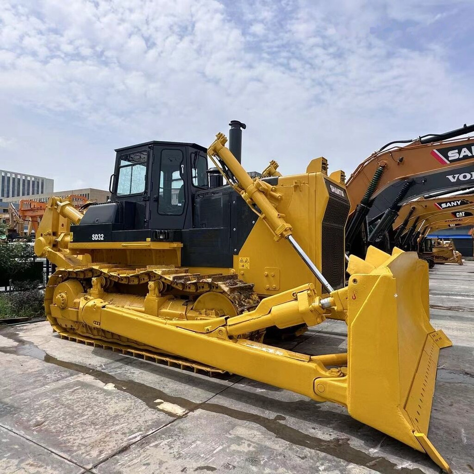 Shantui SD32 - Bulldozer: picture 2 Shantui SD32 - Bulldozer: picture 2