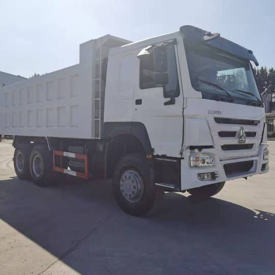 Sinotruk Howo - Tipper: picture 1 Sinotruk Howo - Tipper: picture 1